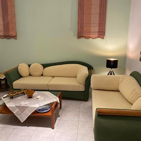 Villa Tzitzifies Kourouklata المظهر الخارجي الصورة