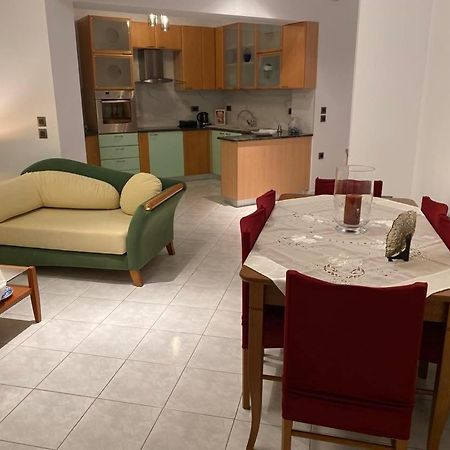 Villa Tzitzifies Kourouklata المظهر الخارجي الصورة